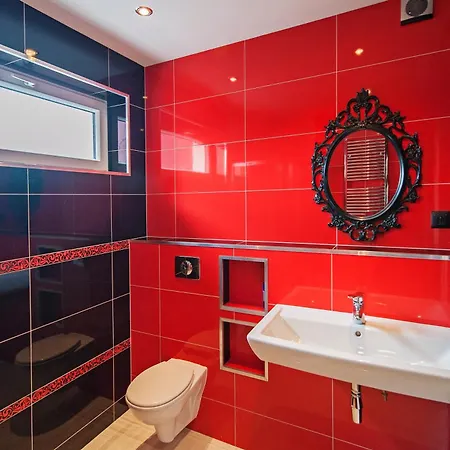 Apartament Na Poddaszu Zdunska Wola Zewnętrze zdjęcie
