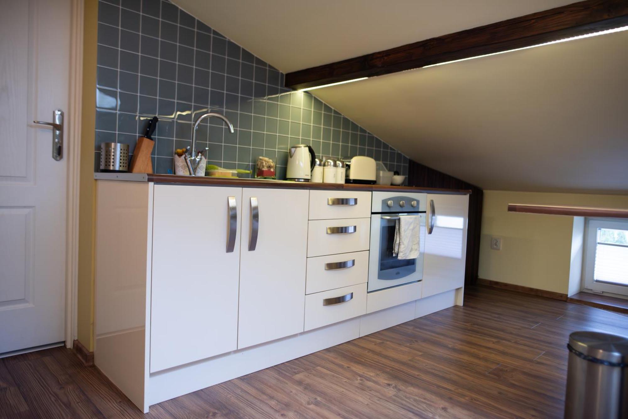 Na Poddaszu Apartment Zdunska Wola